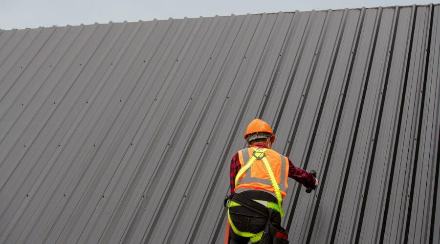 Expert top industrial roofings services in Houston, OH